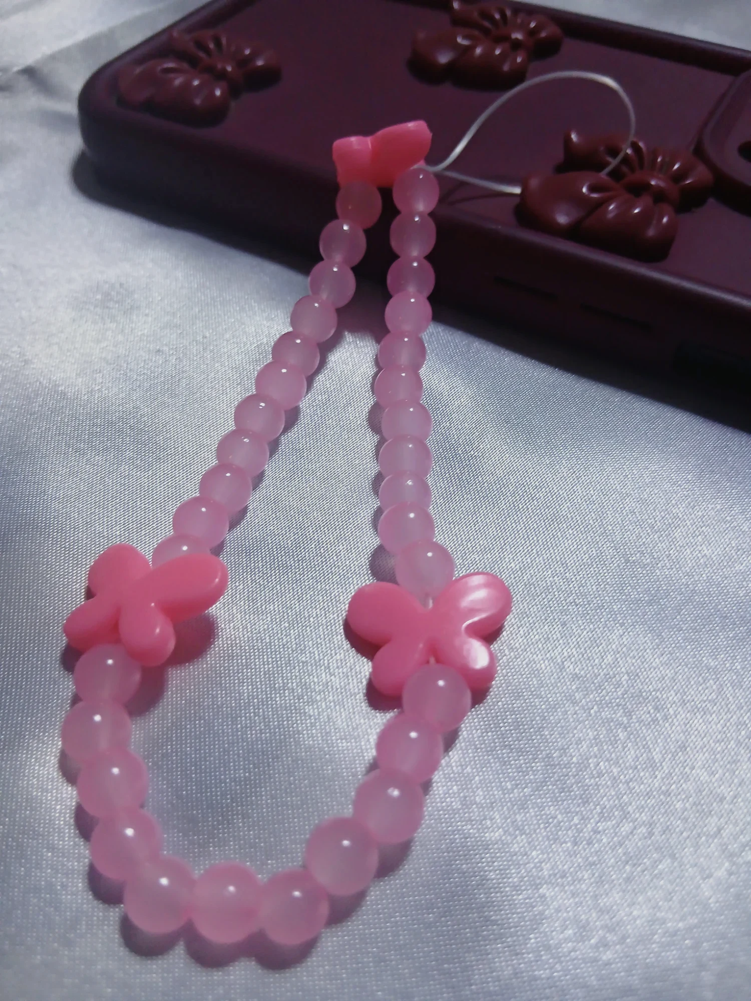 Charme phone tasbih papillon Nour 12