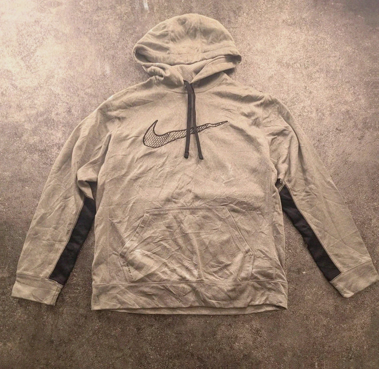Sweat à capuche Nike Therma Fit gris hoodie swoosh brodé sport streetwear M – Nike – taille M