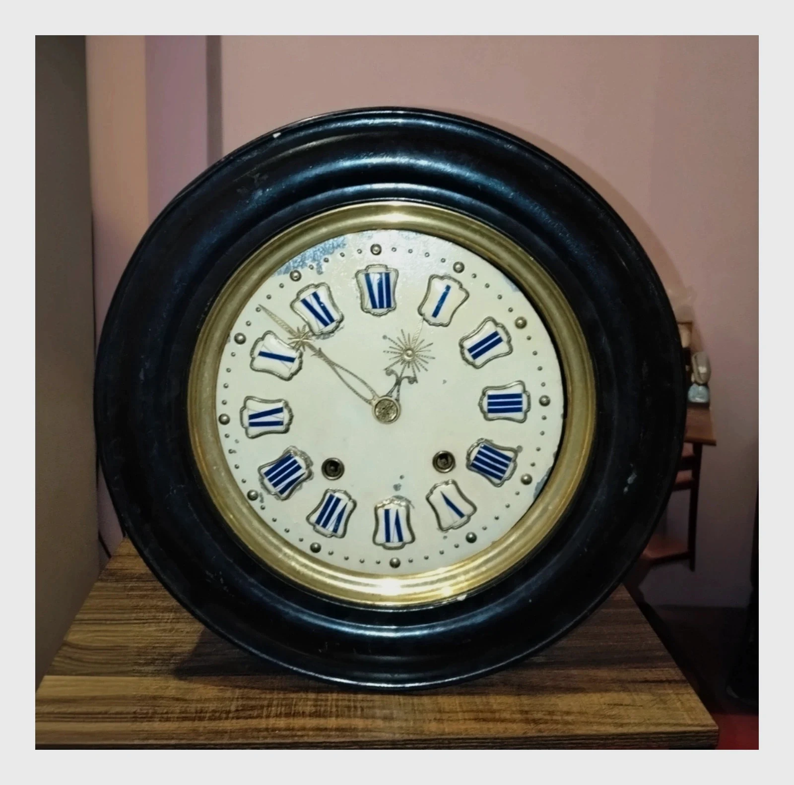 Horloge Œil-de-Bœuf Ancienne en Bois - Pendule Murale XIXe Collection / Déco Antique