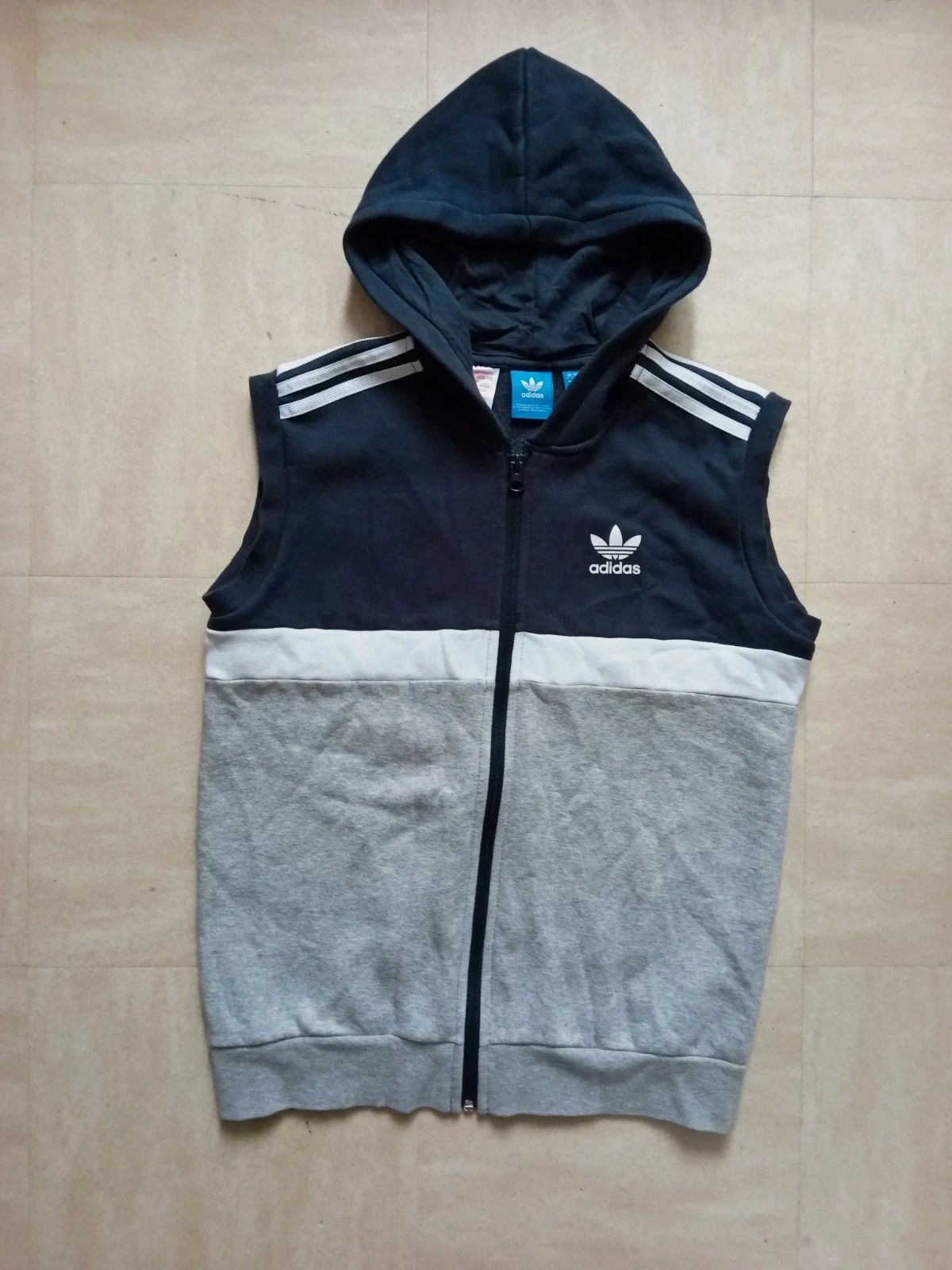 Gilet Sans Manches Adidas 12-13 Ans – Sweat Zip Capuche Sportswear Vintage Rétro – adidas – taille S