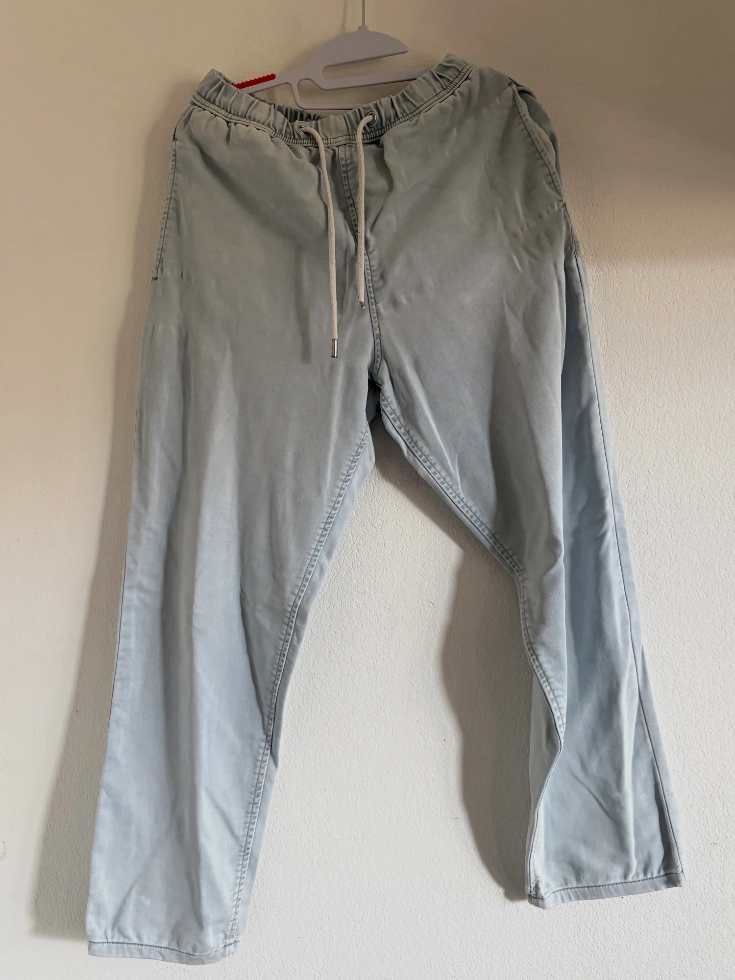 Jean baggy berska taille 34 bleu clair
