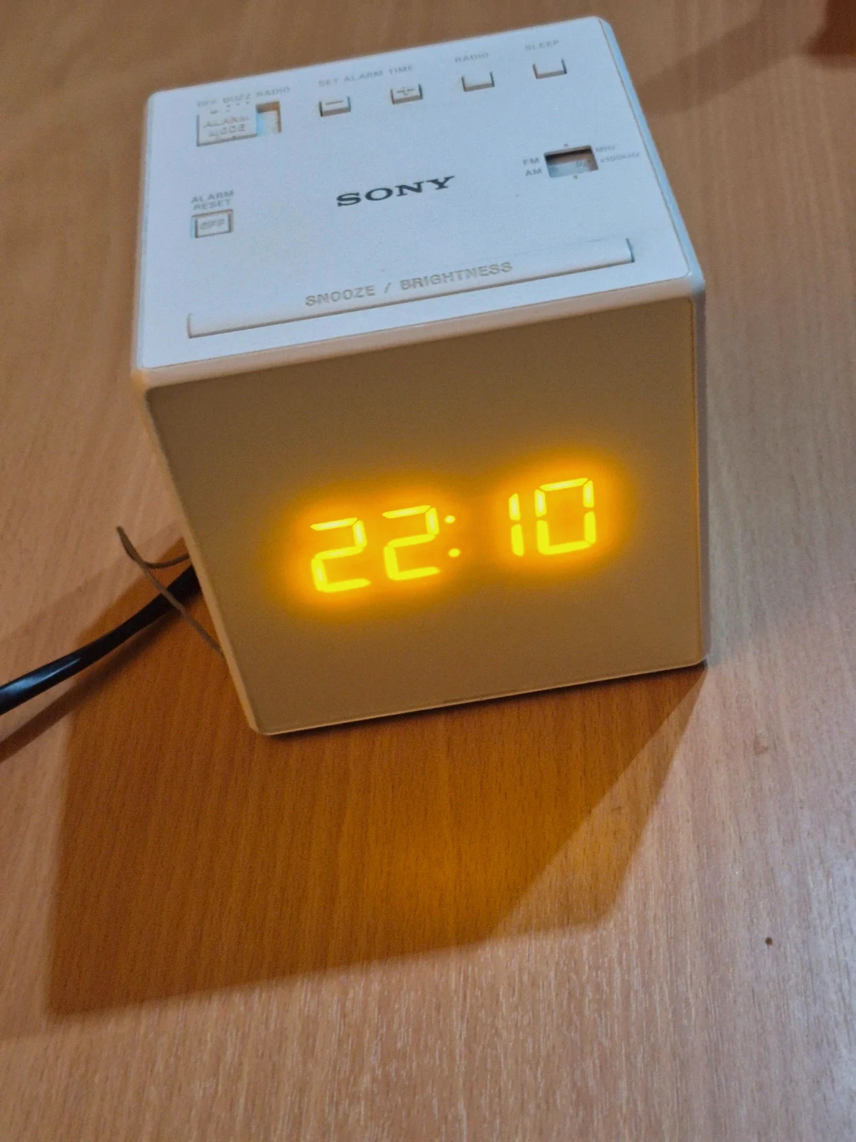 Radio-réveil Sony ICF-C1 blanc