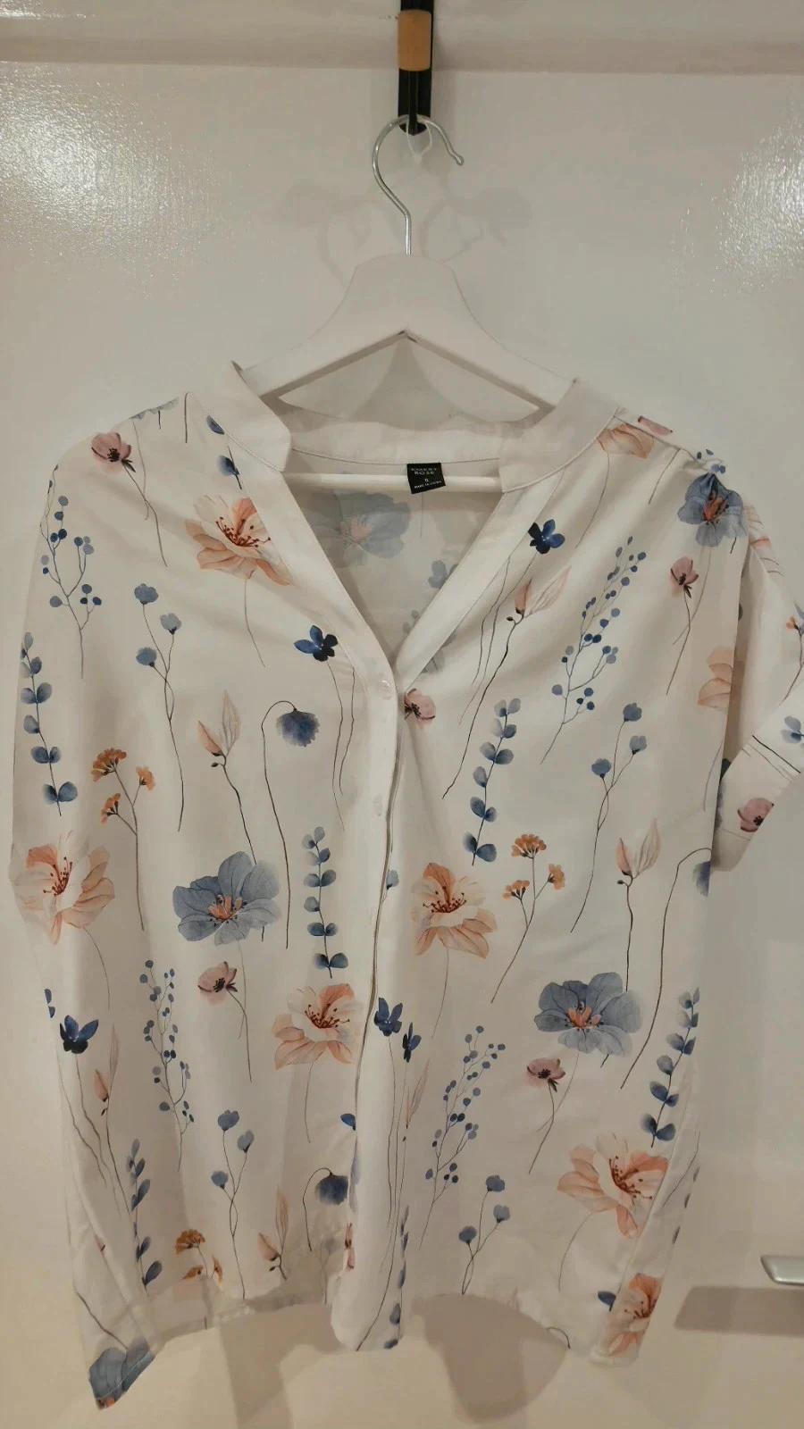 Women top