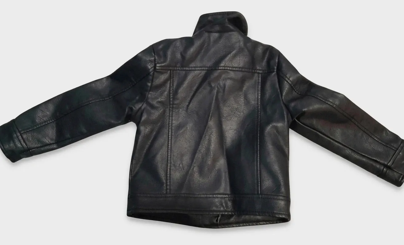 Chaqueta de polipiel negra estilo motera – Primark – Primark – taille 4 ans / 104 cm 2