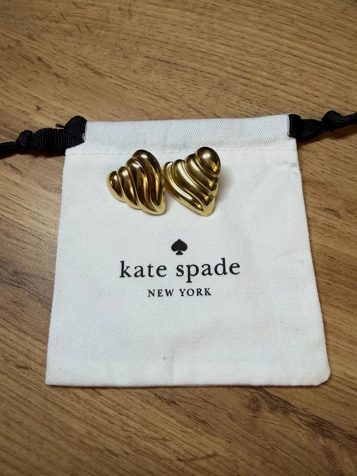Boucles d'oreilles cœur dorées Kate Spade – Kate Spade – doré – taille Taille unique 2