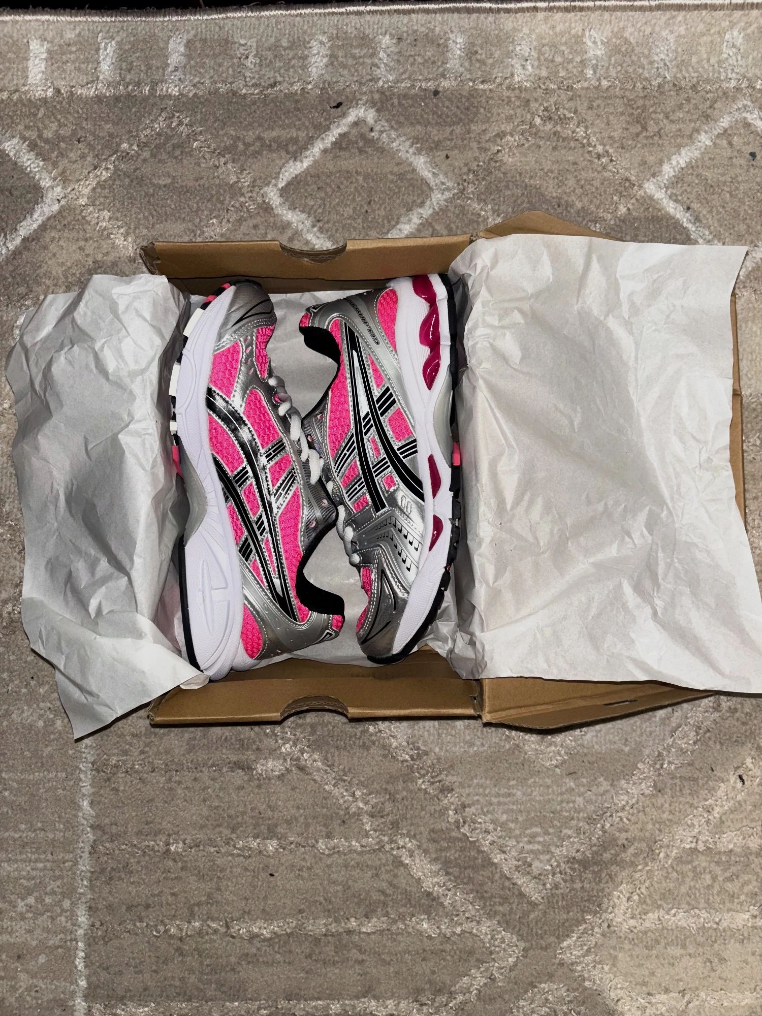 Asics Kayano 14 – Asics – taille EU 39