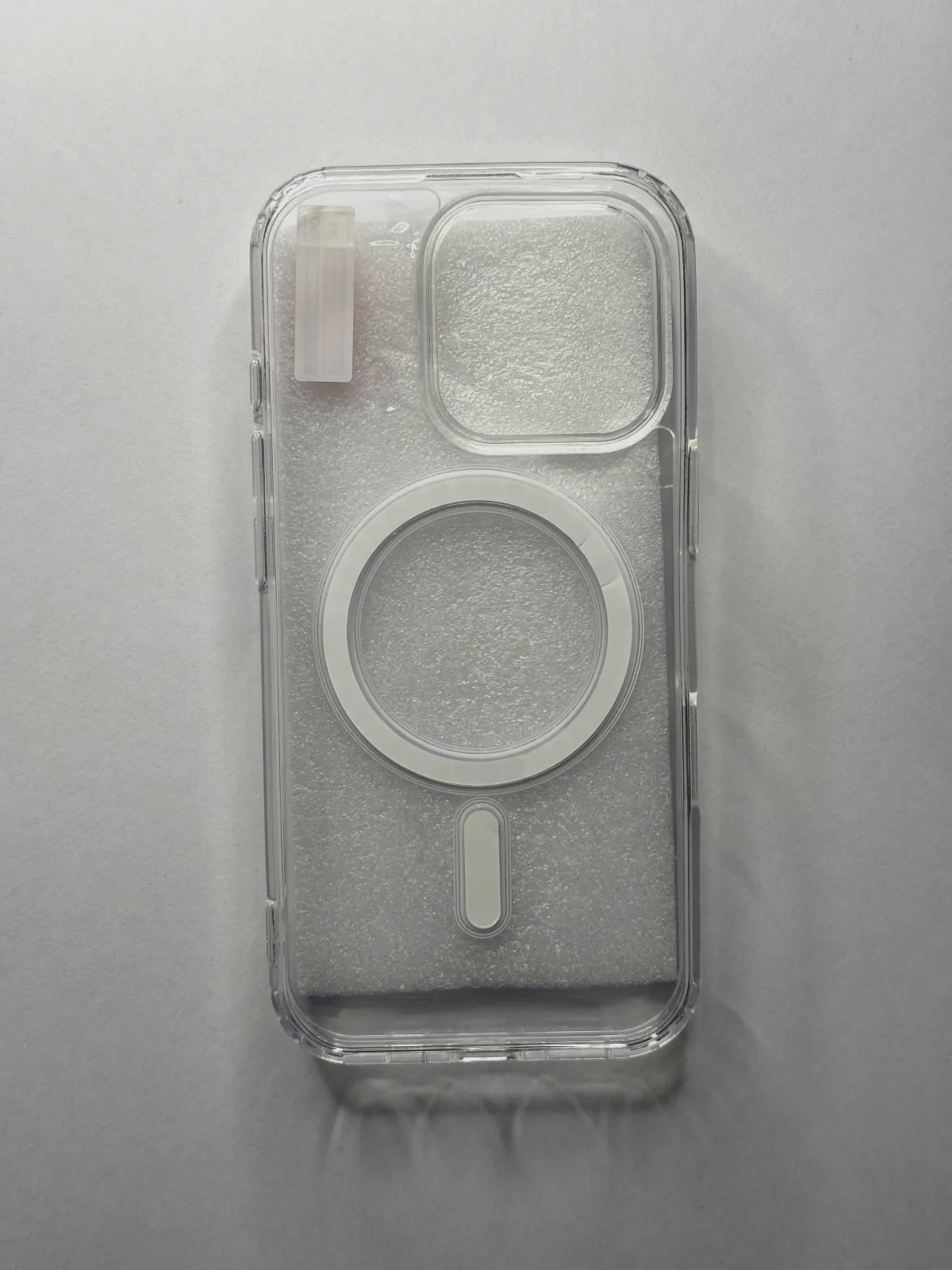 Coque transparente iPhone 16 Pro MagSafe – Protection renforcée – Apple 4