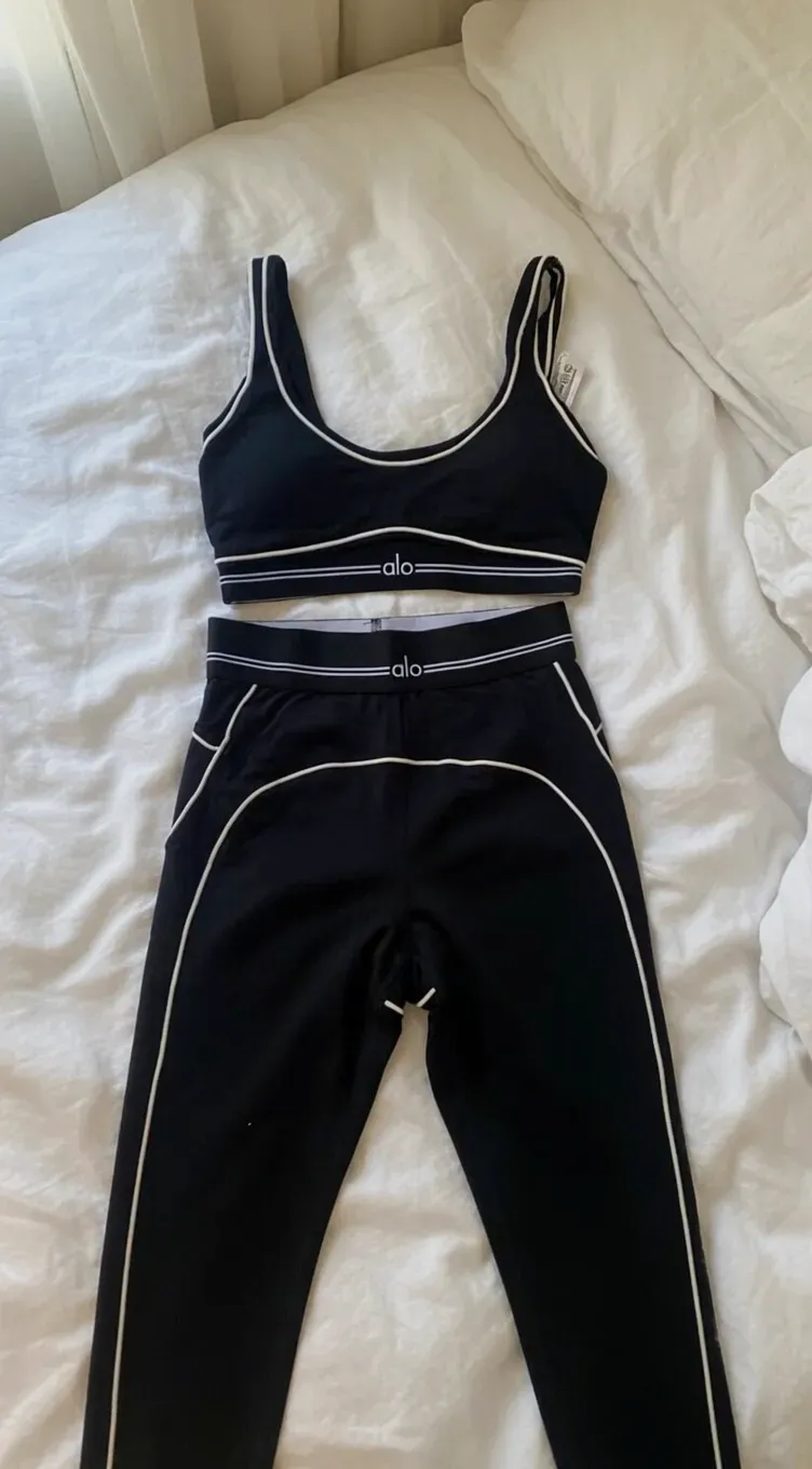 Pantalon de sport noir Alo Yoga – Alo Yoga – noir – taille Taille unique 5