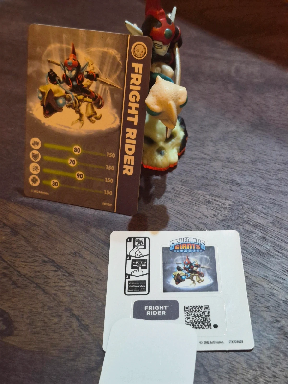 Figurine Skylanders Giants - Fright Rider avec carte et autocollant