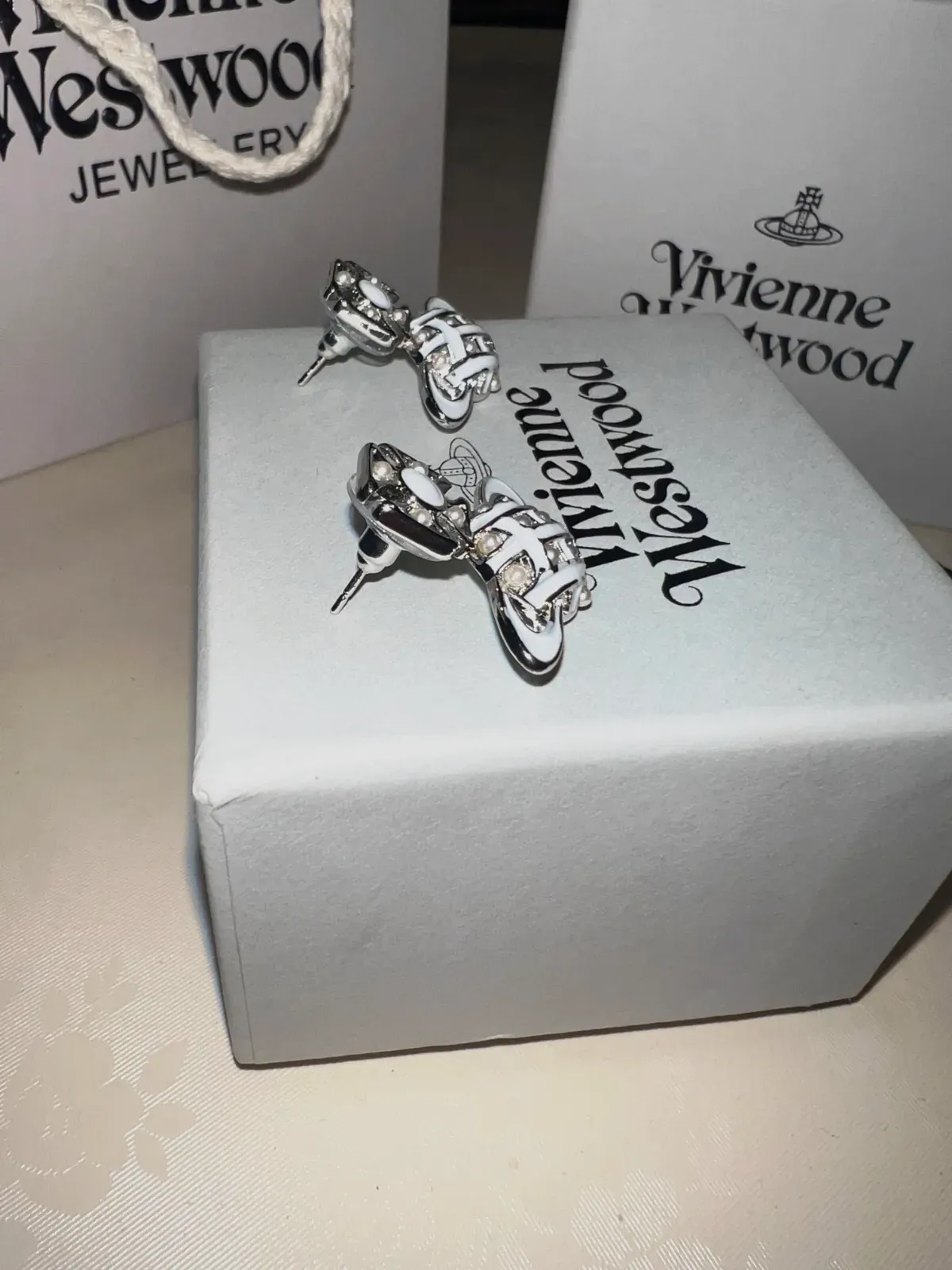 Boucles d'oreilles Vivienne Westwood orb argentées – Vivienne Westwood – argenté – taille Taille unique 6