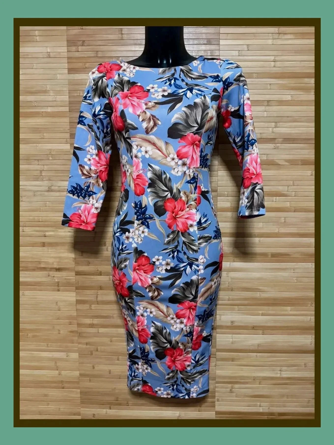 Espectacular vestido ajustado flores de Marta en Brazil, talla M 😍