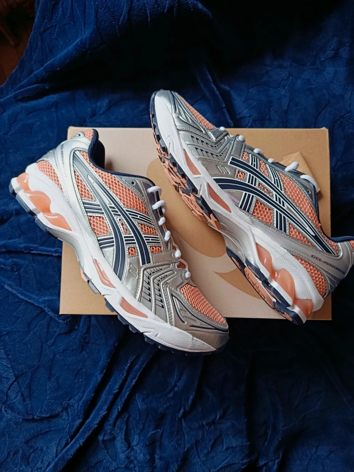Asics Kayano 14 sepia pure silver