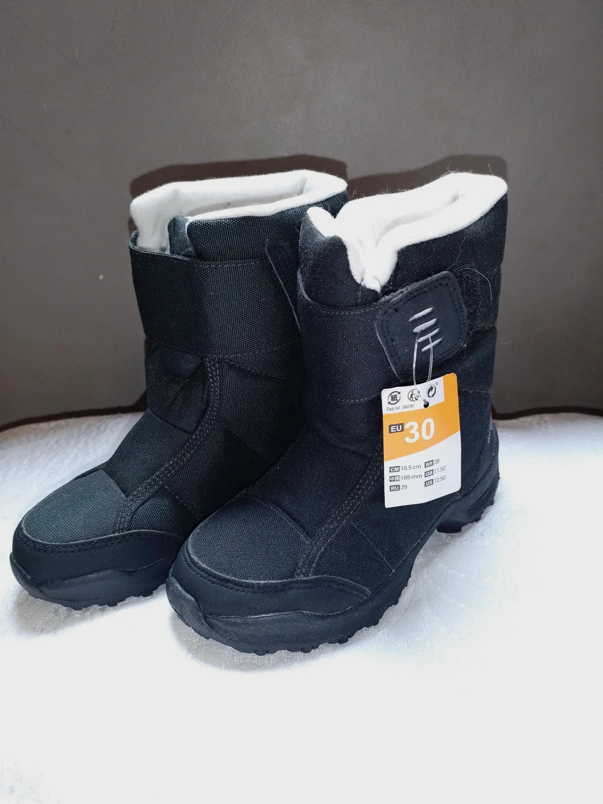 New Essensoble snow boots black size EU 30 NWT – Decathlon – taille 30