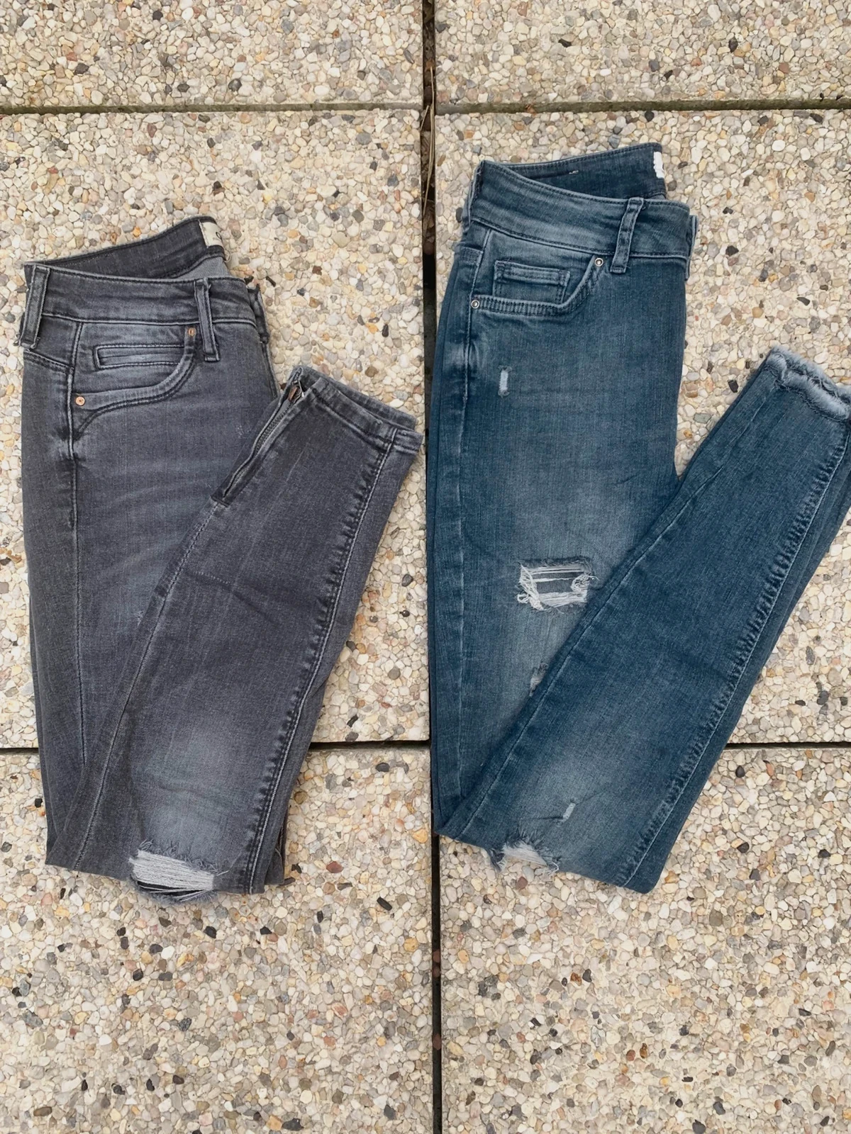 👖 Lot de 2 jeans femme Only – XS & S – jeans slim destroy délavés