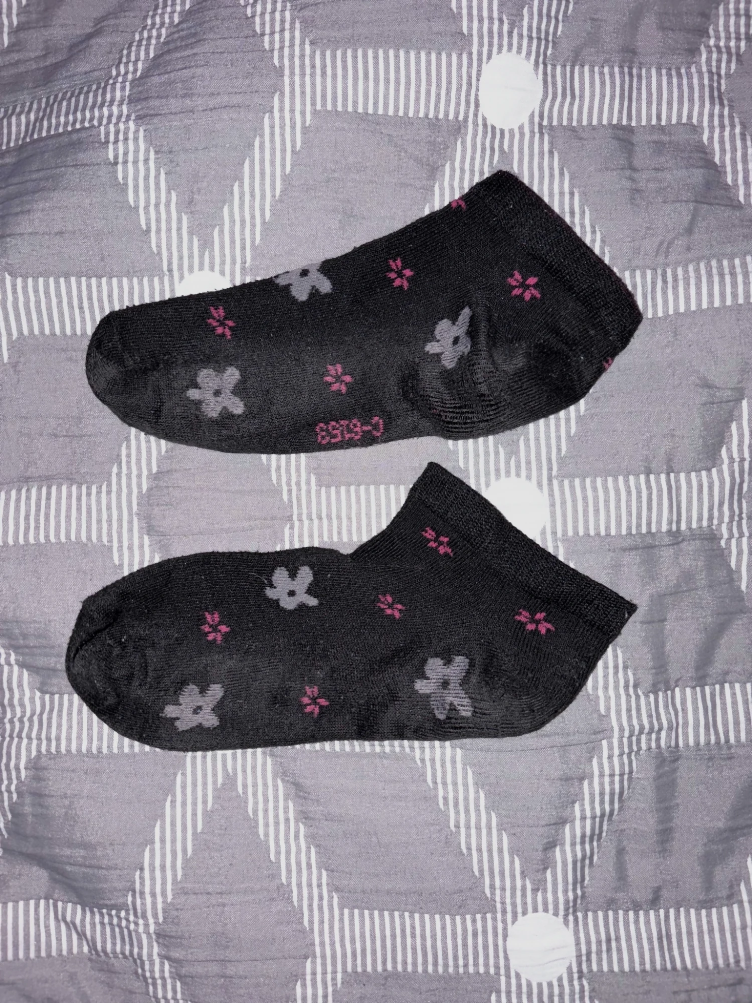 Black ankle socks