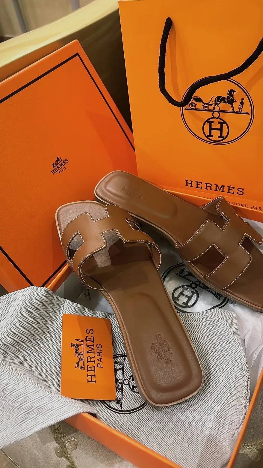 Mules Oran Hermès en cuir marron – Hermès – taille EU 39 2