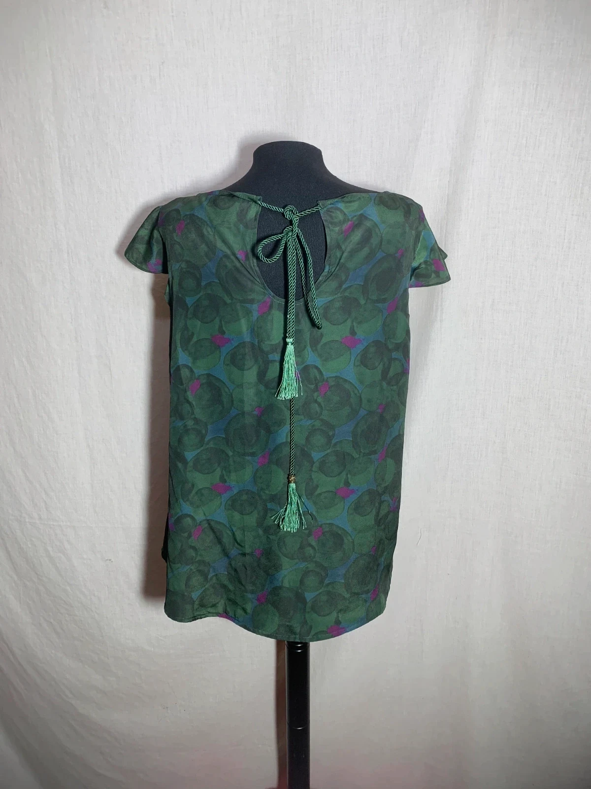 Blusa sin Mangas Verde | Green Sleeveless Blouse | Riverside