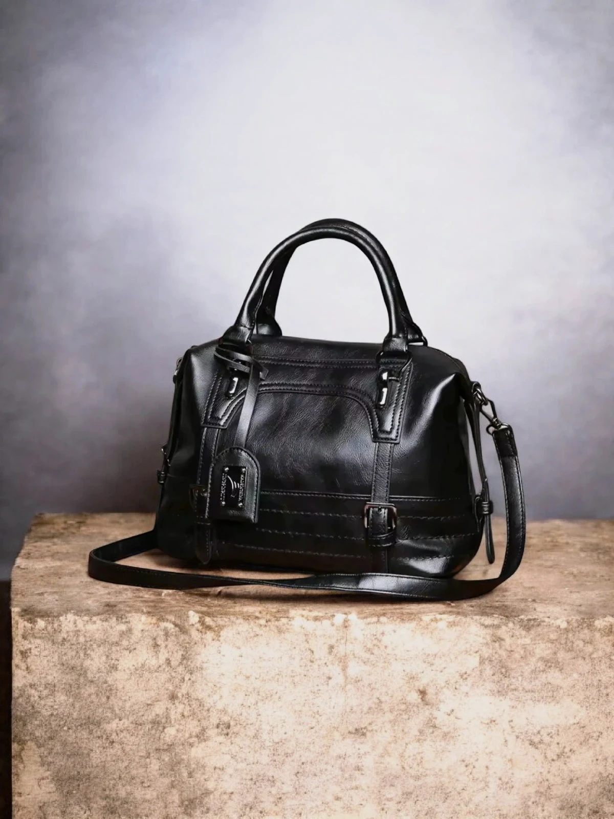 Hand bag
