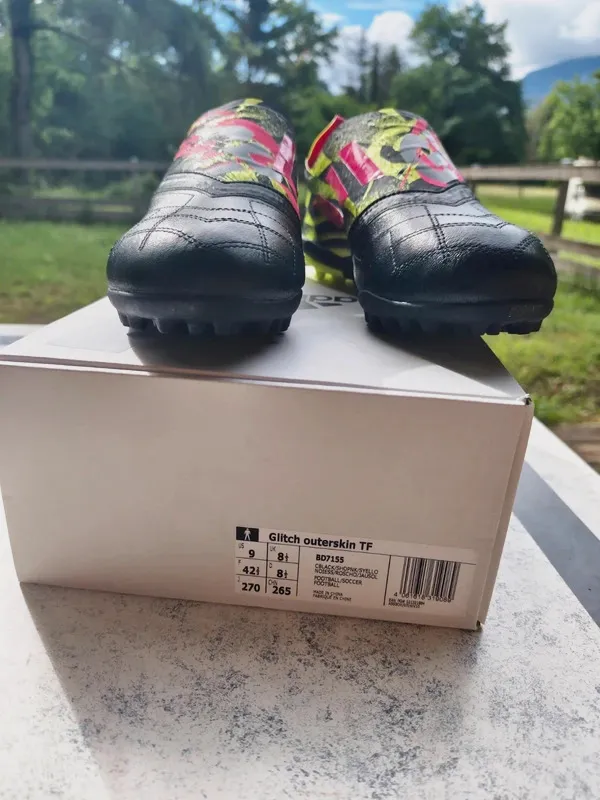 Chaussures de football Adidas Glitch Out – adidas – noir, rose, jaune fluo – taille 42,5 3