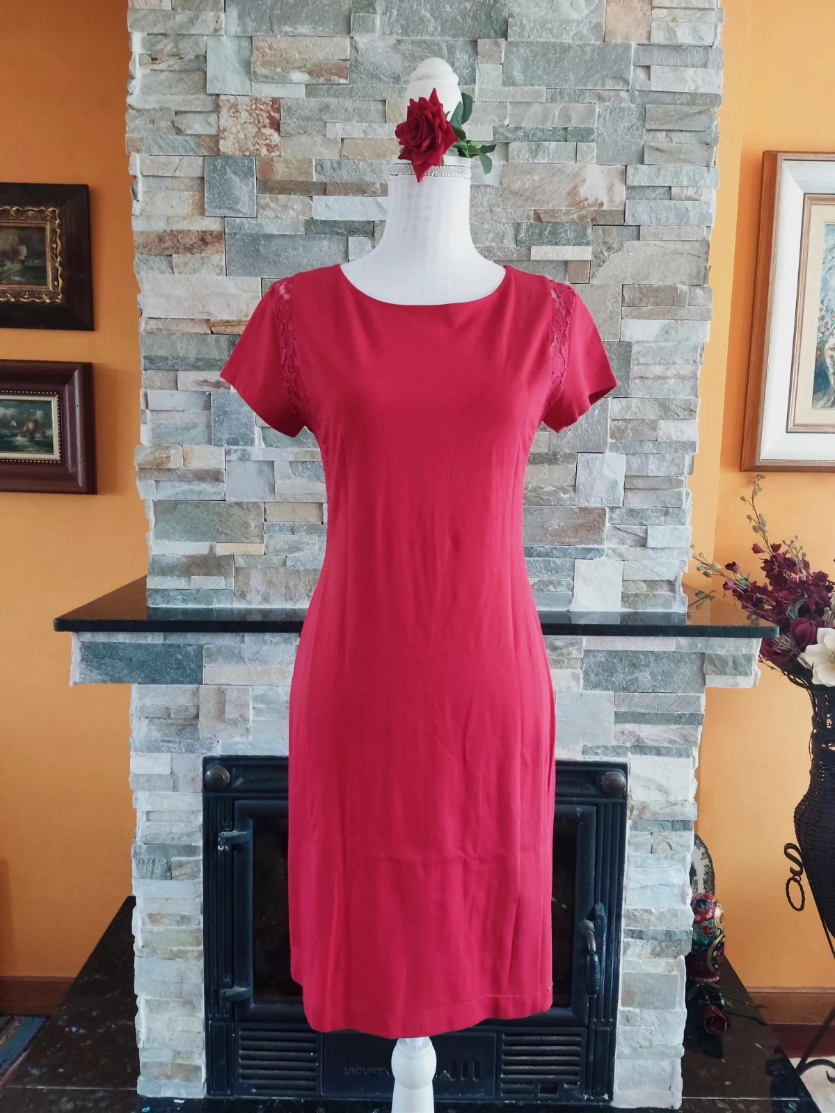 🔥Bonito vestido rojo con blonda en laterales, de Ferrache