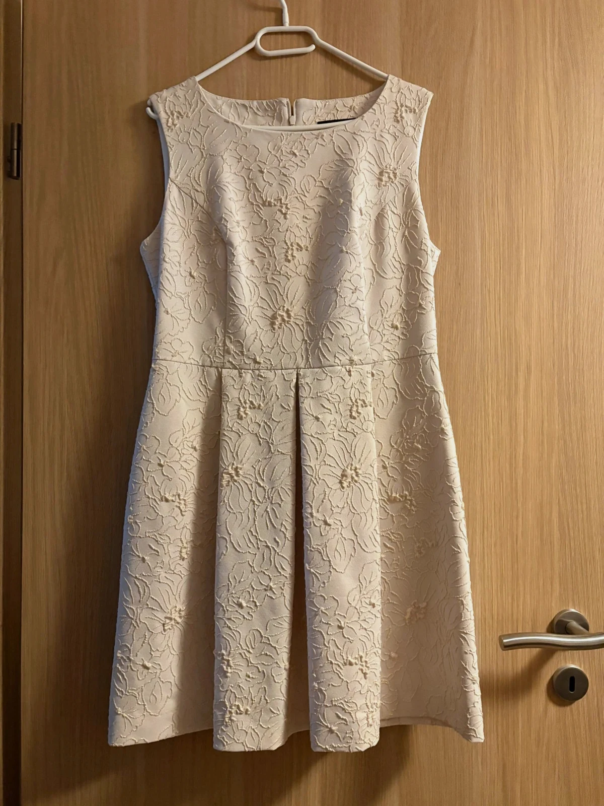 Robe taille 40 – LolaLiza – taille L / 40 / 12