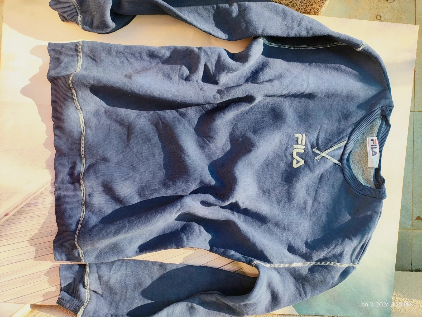 Sweat shirt