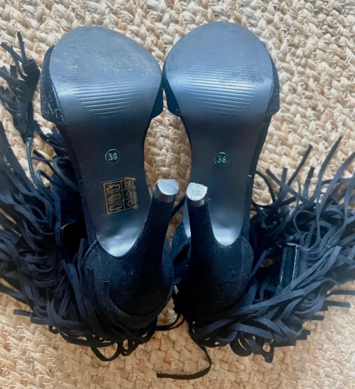 Chaussures à talons – Sans marques – taille EU 36 7