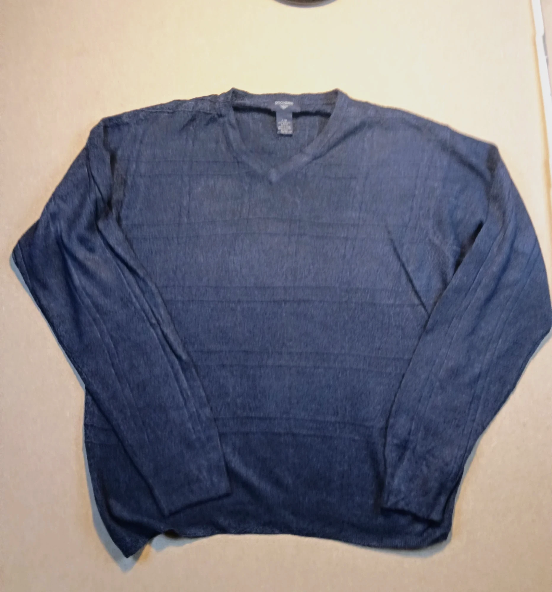 Pull Dockers col V bleu marine en maille Dockers