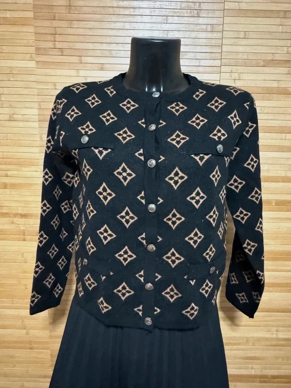 Divino cárdigan marca M&V talla S/M 😍