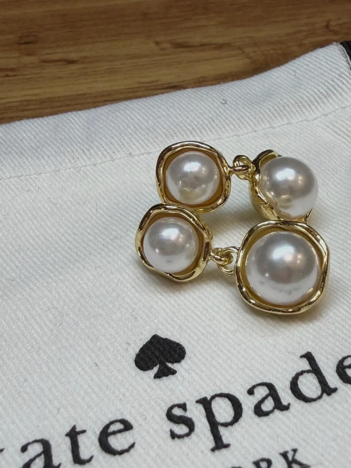 Boucles d'oreilles Kate Spade perles dorées – Kate Spade – doré – taille Taille unique 7
