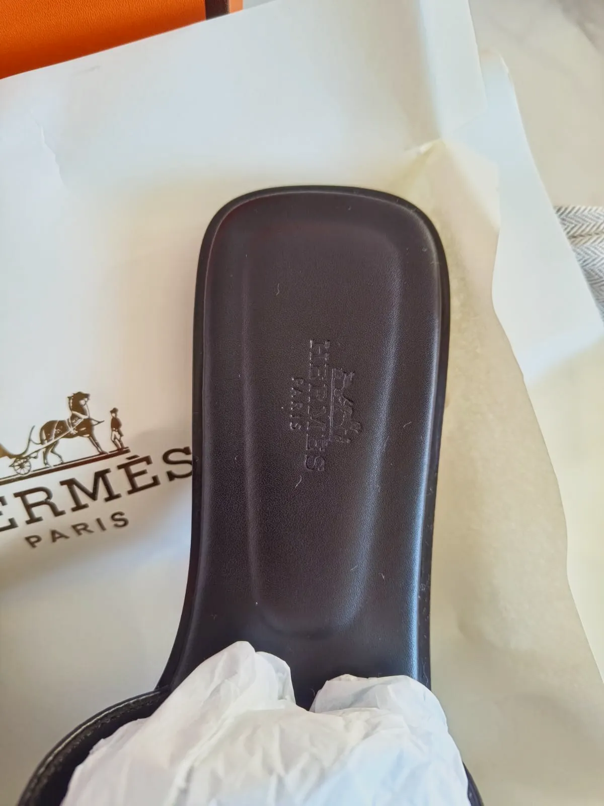 Sandales Oran Hermes noires  – Hermès – noir et blanc – taille 38 2