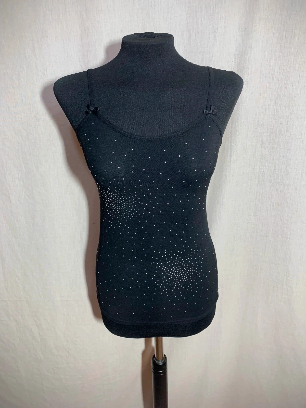 Camiseta sin Mangas con Lentejuelas Negra | Black Sleeveless Sequin Top | El Corte Inglés – El Corte Inglés – taille S / 36 / 8