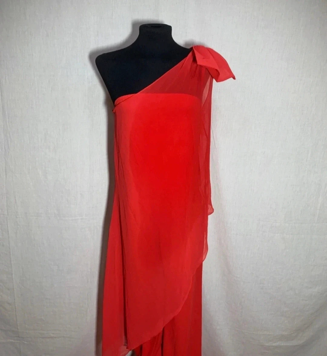 Mono fiesta asimétrico Rojo | Red Asymmetric Party Jumpsuit | Combinaison soirée asymétrique