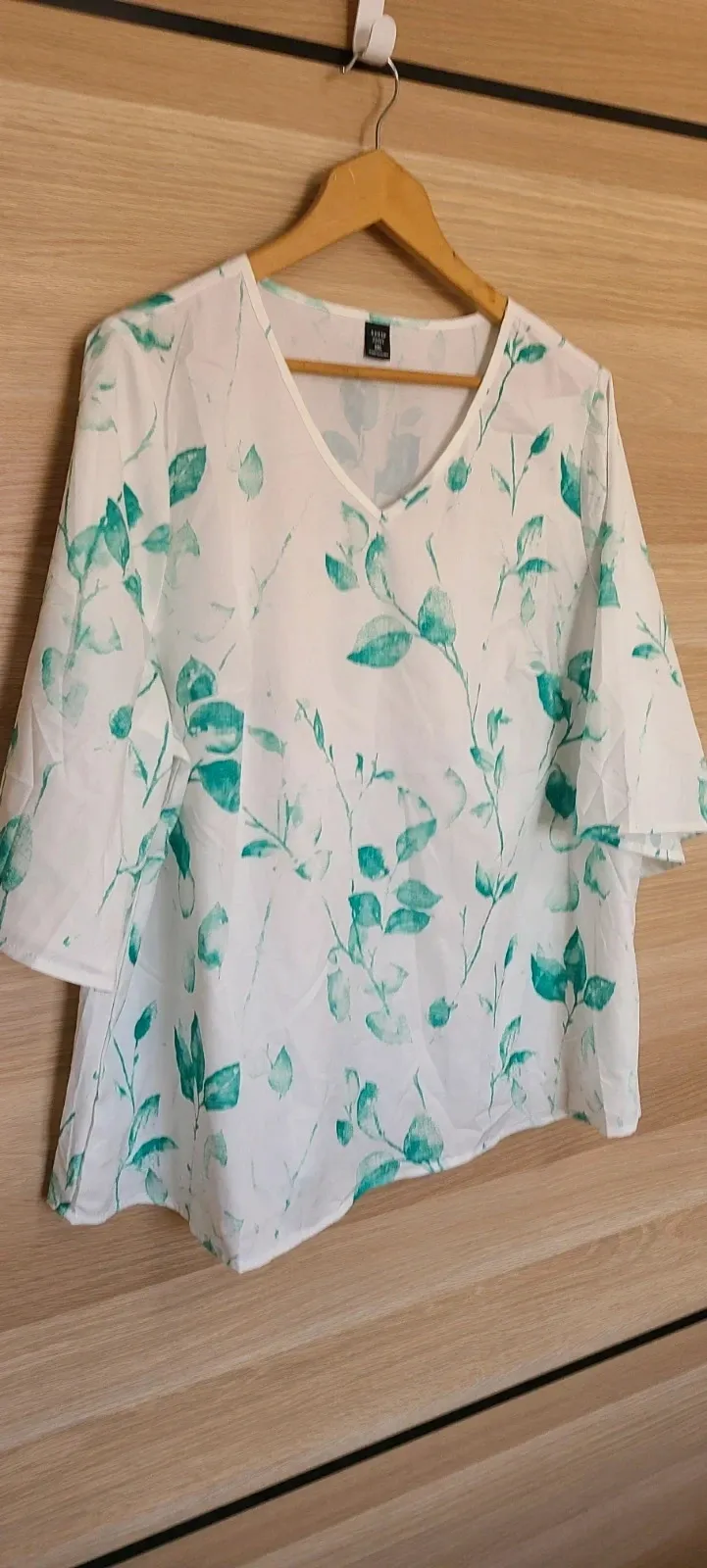 Favorecedora blusa 3Xl de Shein – Shein – taille XXXL / 46 / 18 2