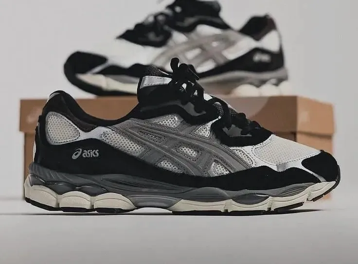 Asics Gel-Kayano Blanc Noir Gris – Asics – blanc noir gris – taille EU 39 3