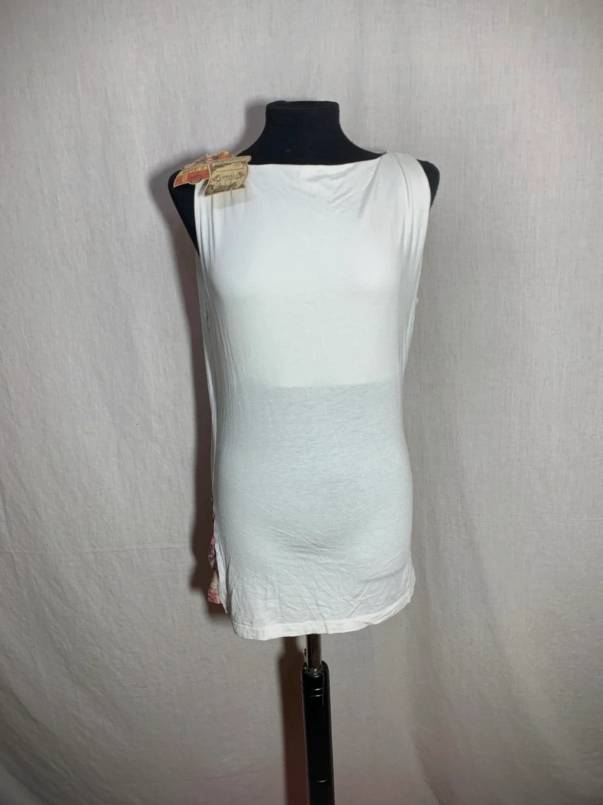 Blusa Larga sin Mangas Blanca | White Long Sleeveless Blouse | Mamatayoe