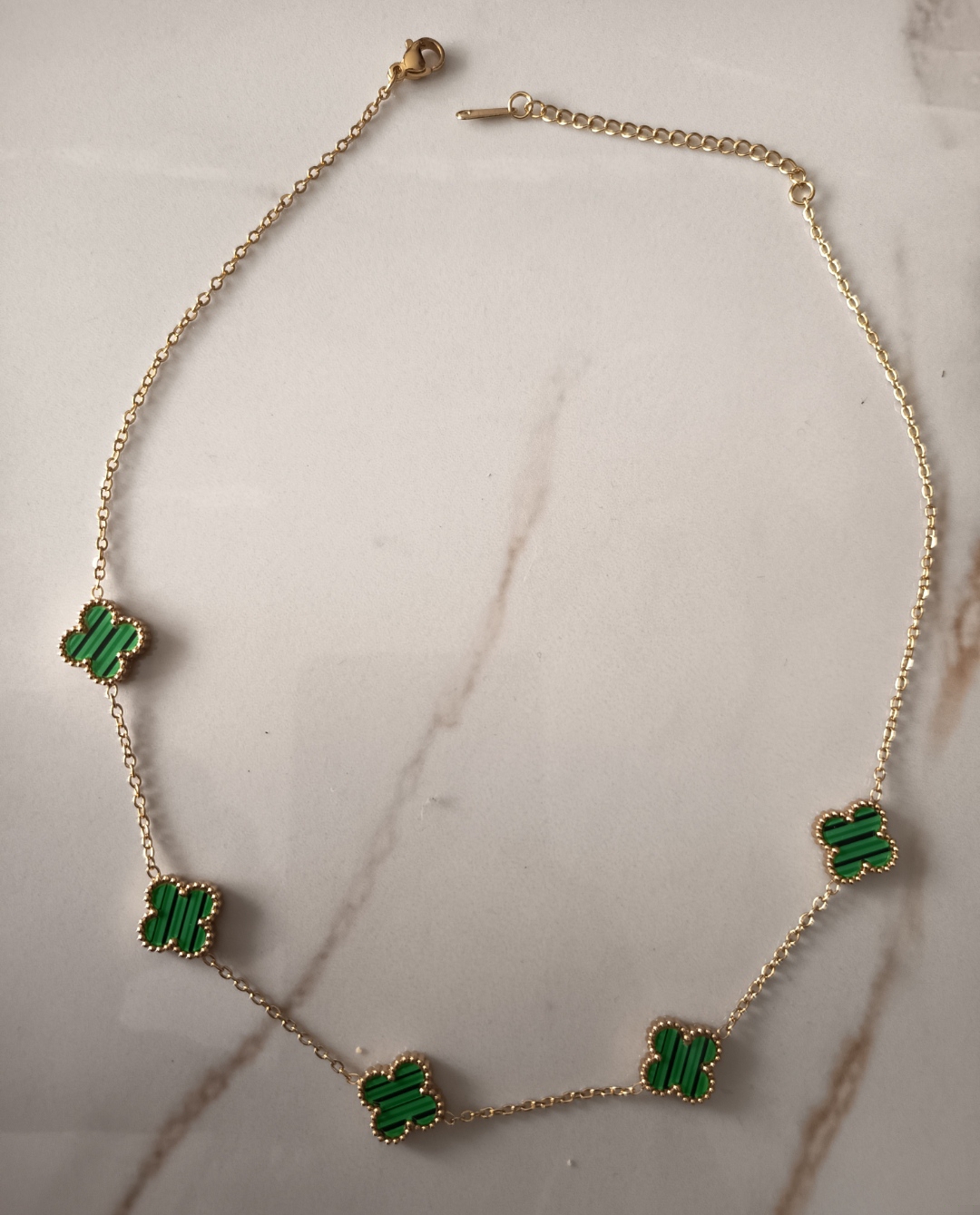 Collier chaîne doré motifs trèfles verts – Sans – taille Taille unique 2