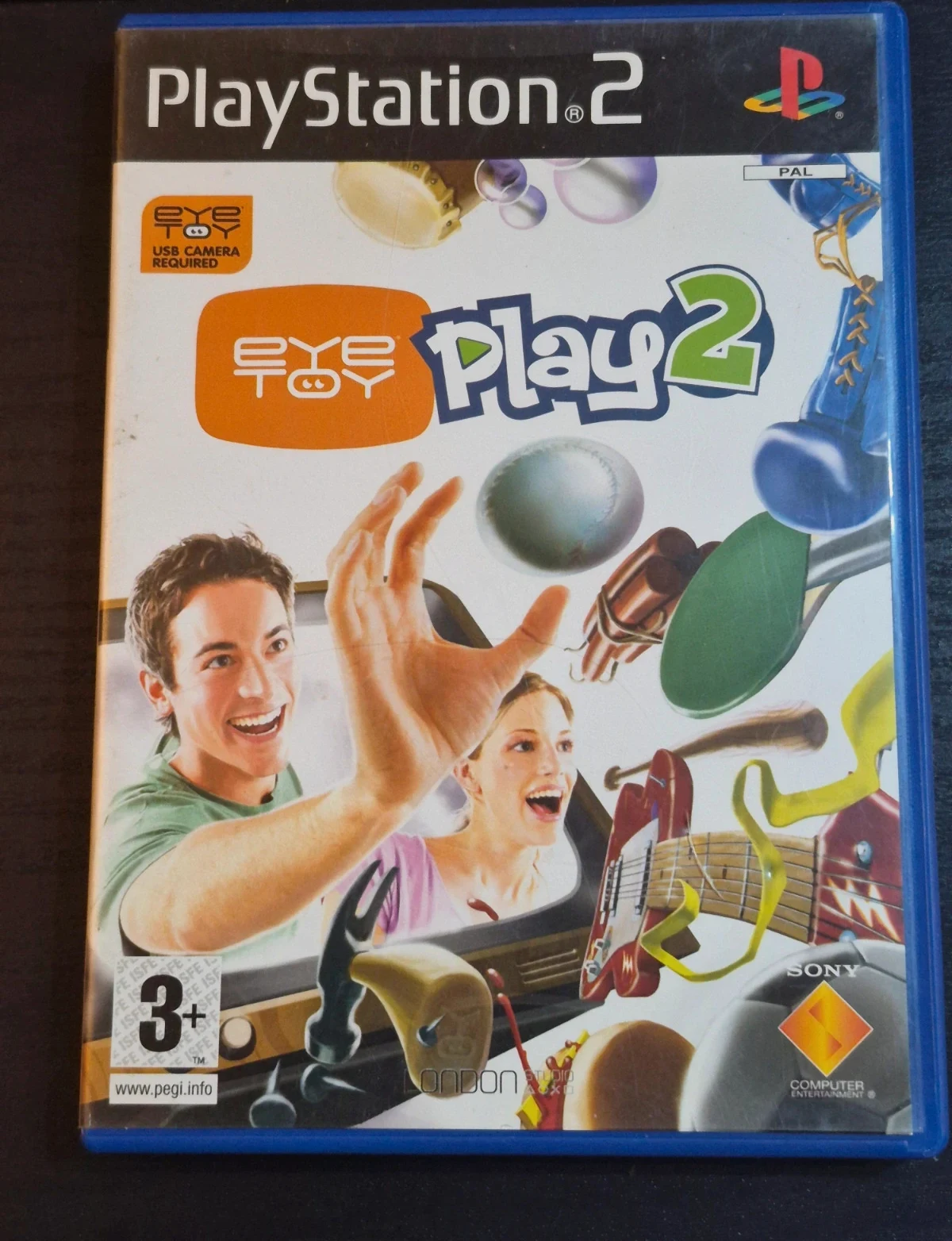 Jeu Eye toy play 2 pour PS2 complet