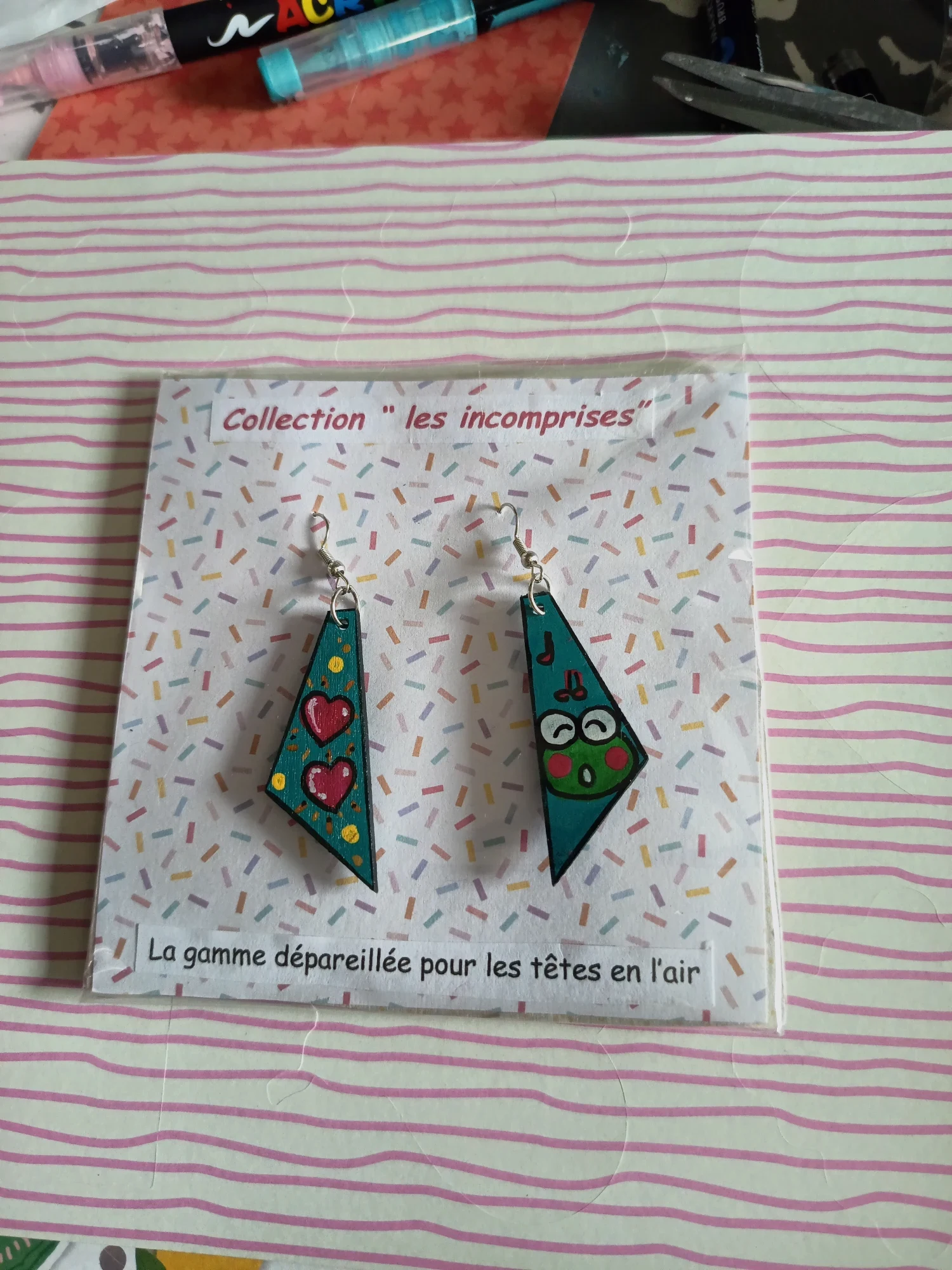 Boucle d'oreille collection" les incomprises"