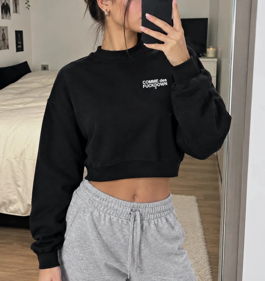 Sweat-shirt cropped Comme des Fuckdown noir