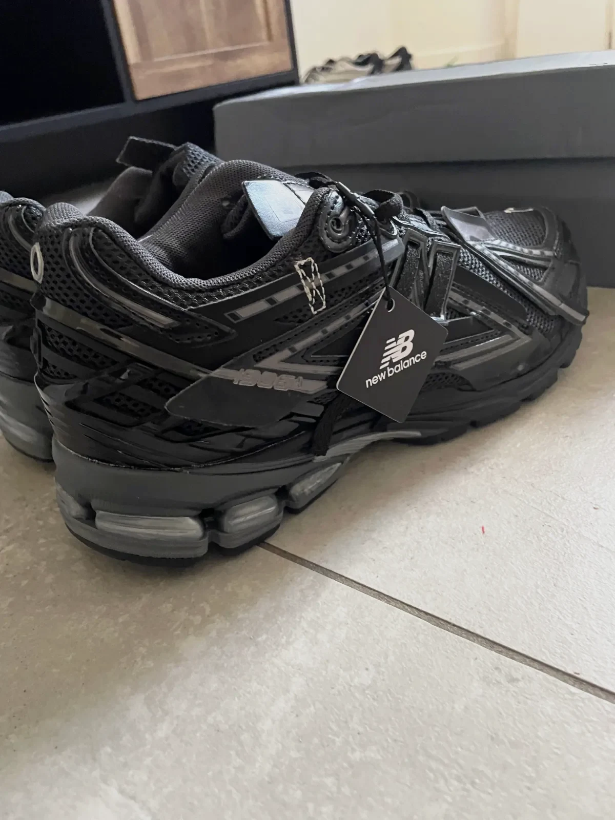 paire de new balance neuf 