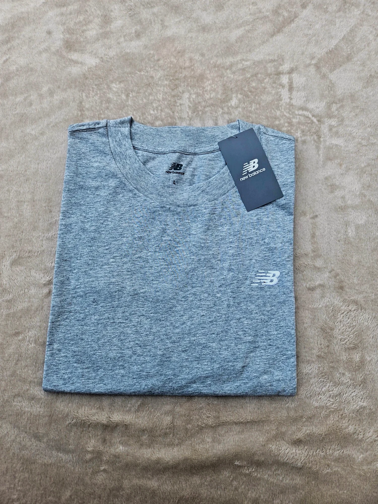 Tee-shirt New Balance gris taille L