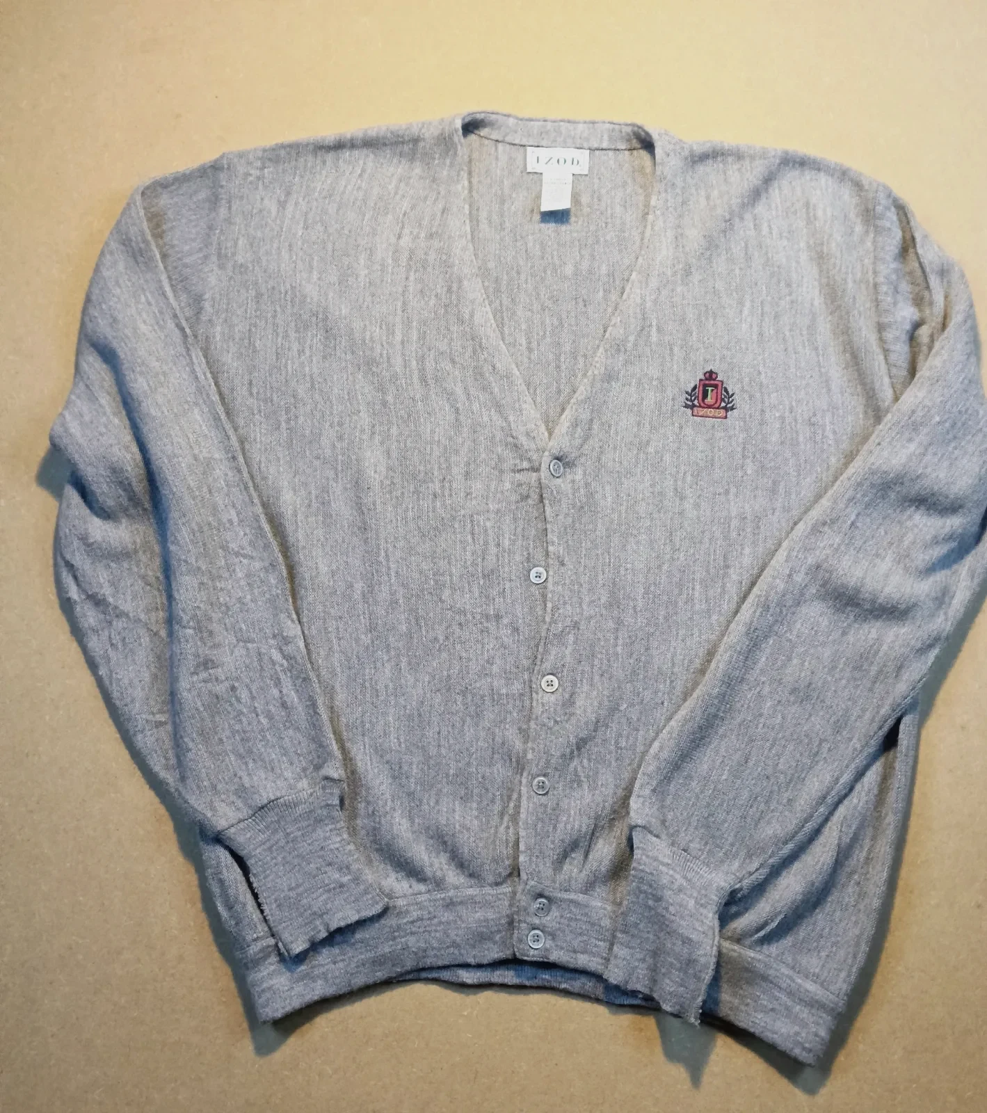 Gilet cardigan gris en maille Izod