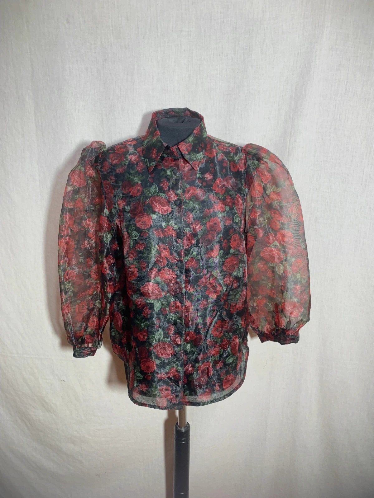 Camisa de Organza con Estampado Floral | Organza Shirt with Floral Print | Stradivarius – Stradivarius – taille M / 38 / 10