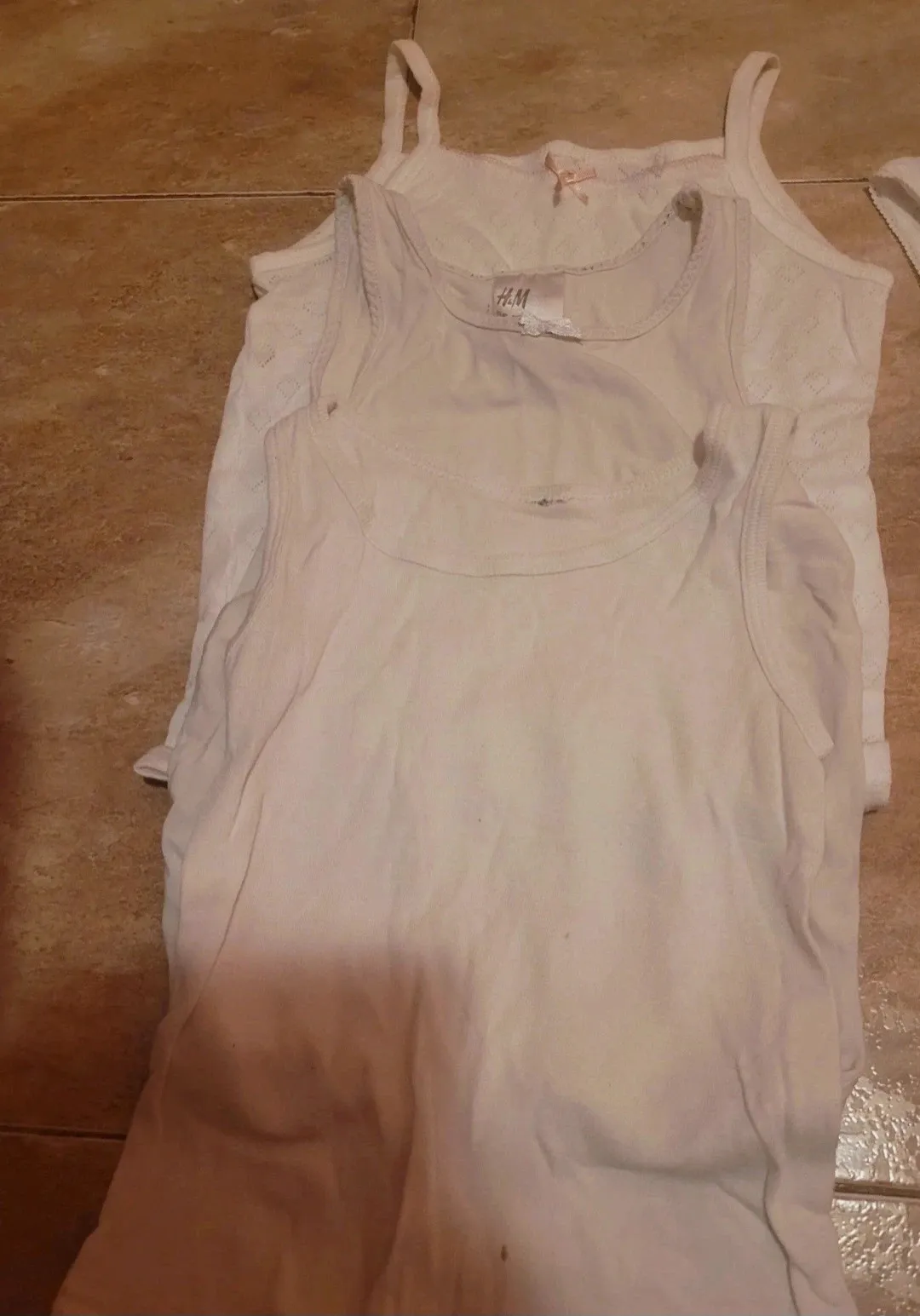 Lote de camisetas y camisetas de tirantes (5-6 años) – Primark – taille 5 ans / 110 cm 5