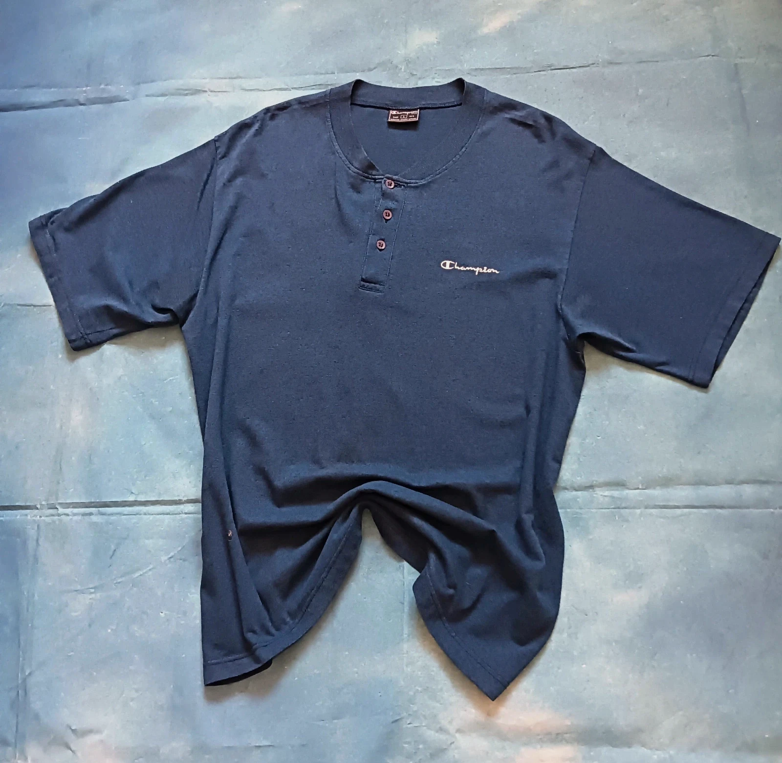 Champion Vintage Henley T-Shirt Navy Blue Size L – Champion – taille L