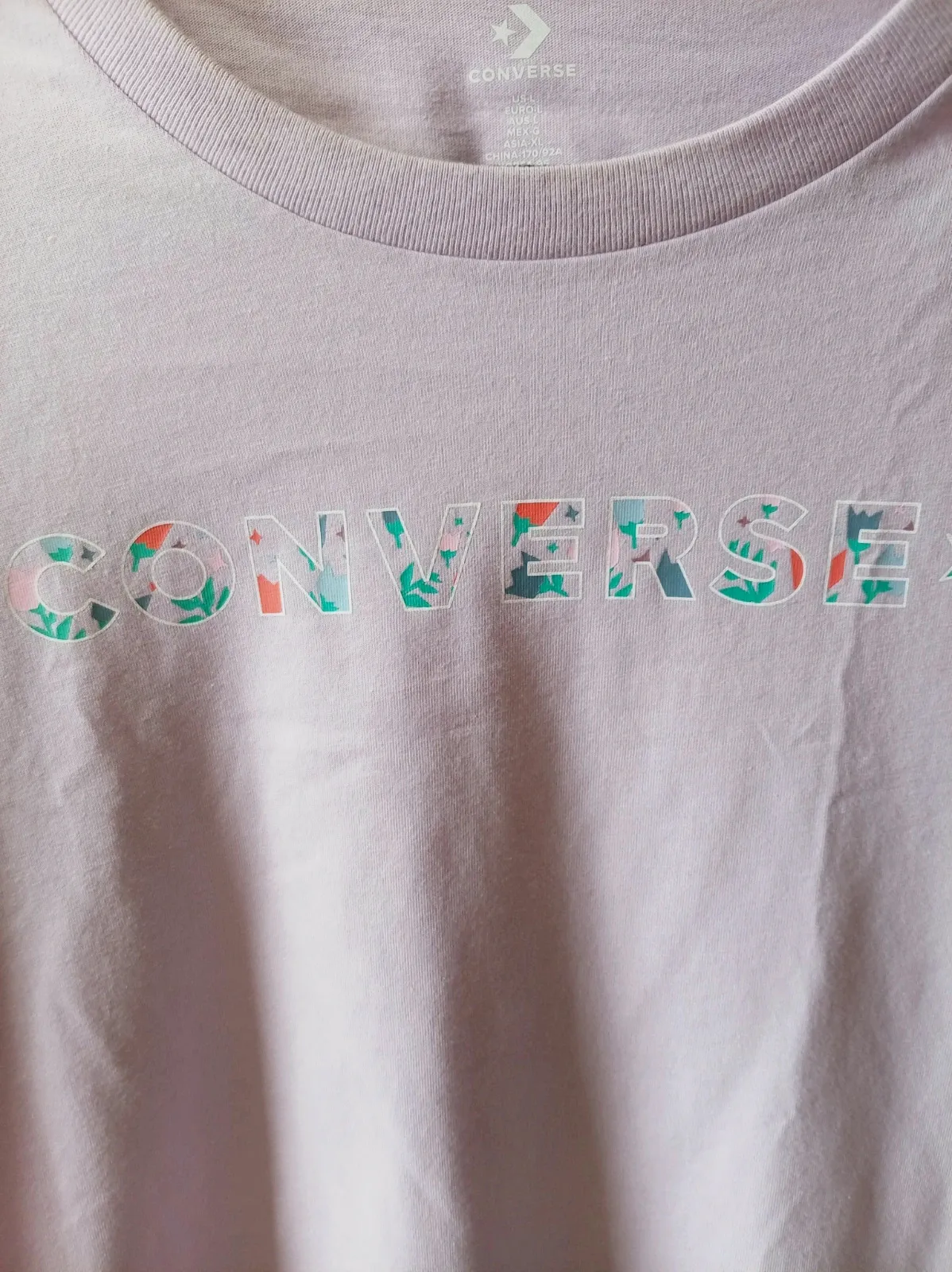 Camiseta Converse lavanda floral logo Lavender t-shirt floral print graphic L – Converse – taille L / 40 / 12 2