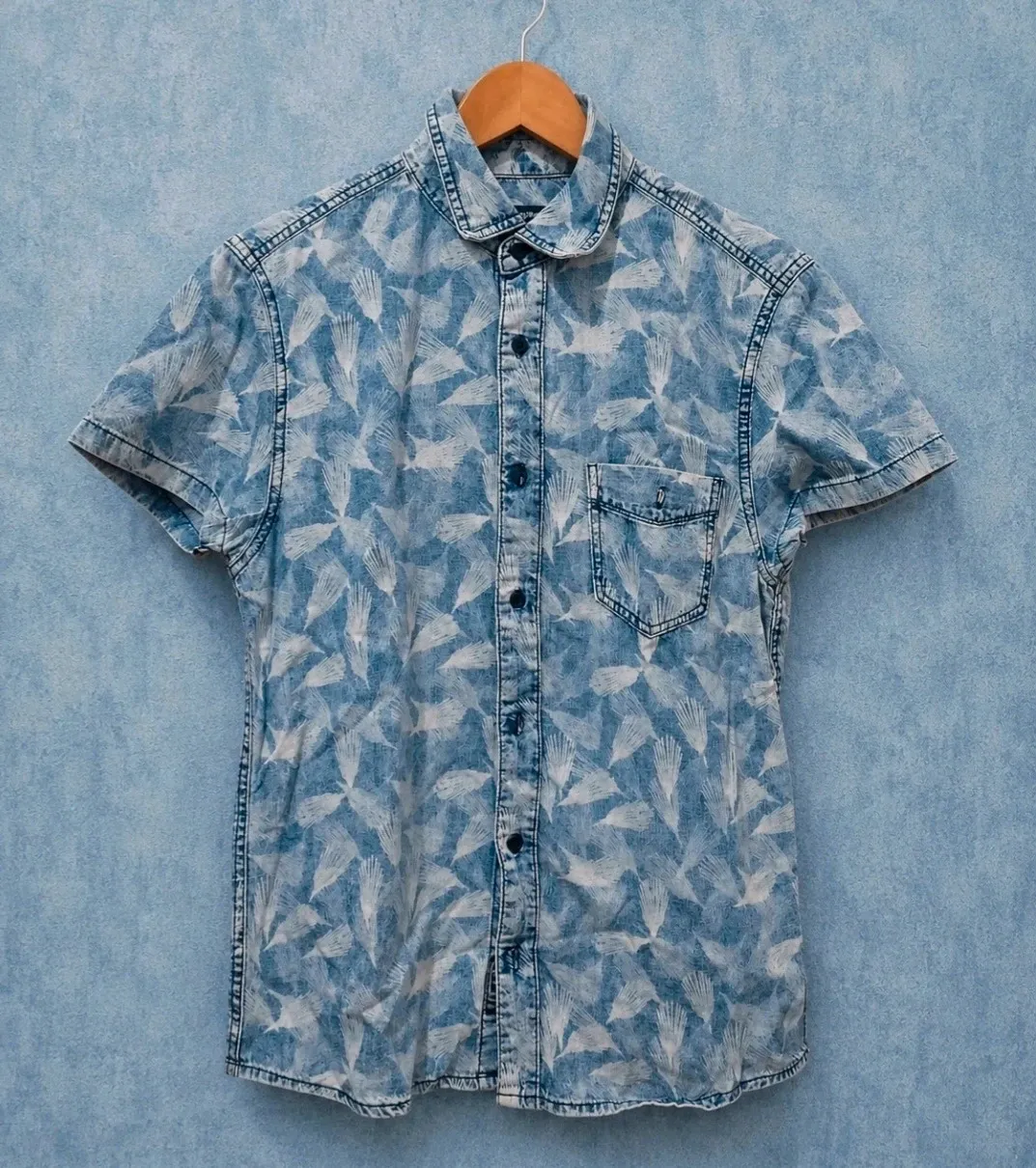Camisa viral vaquera de manga corta Bershka con talla S – Bershka – taille S 3