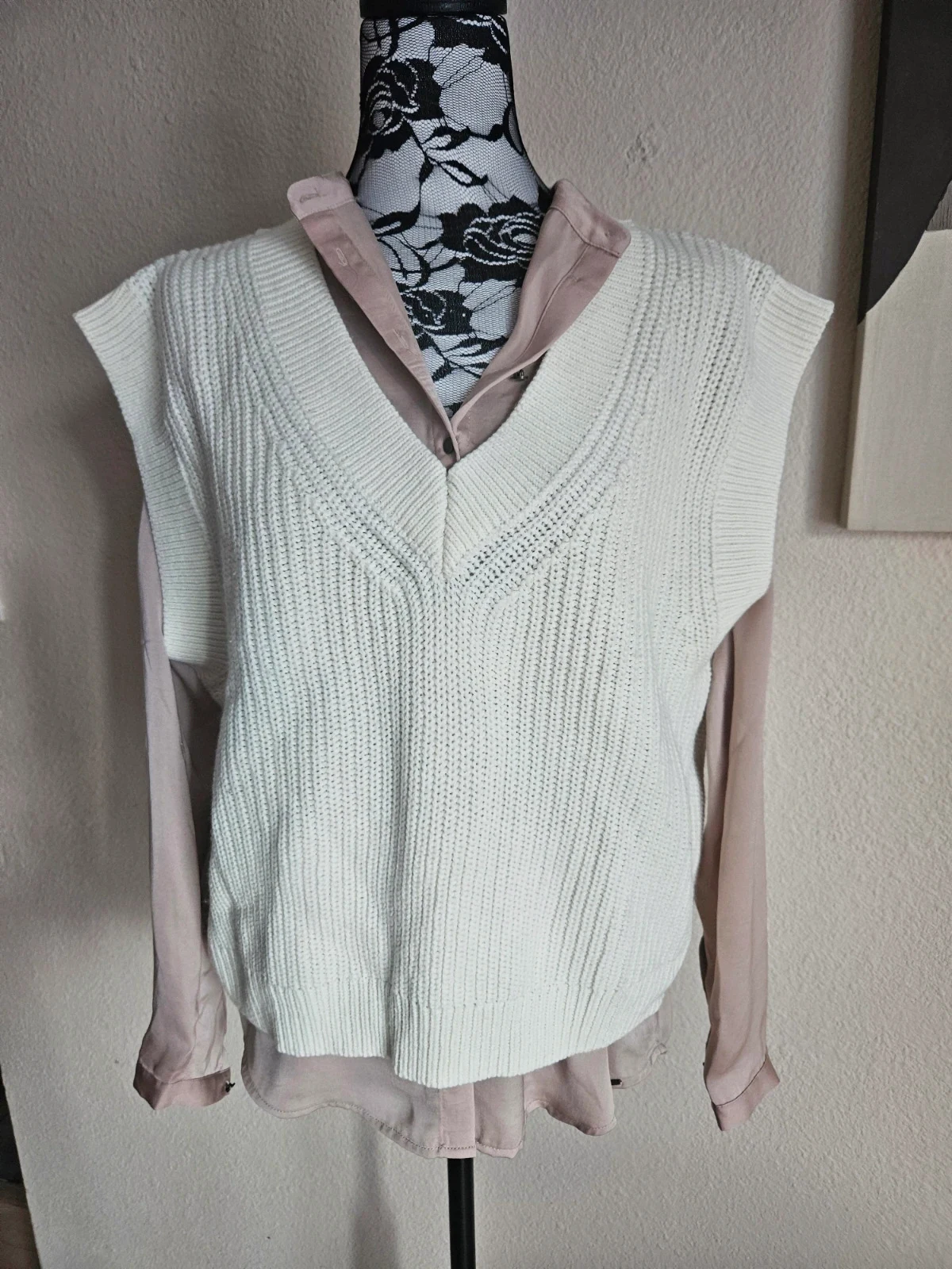 Joli haut en mailles sans manches taille 40/42