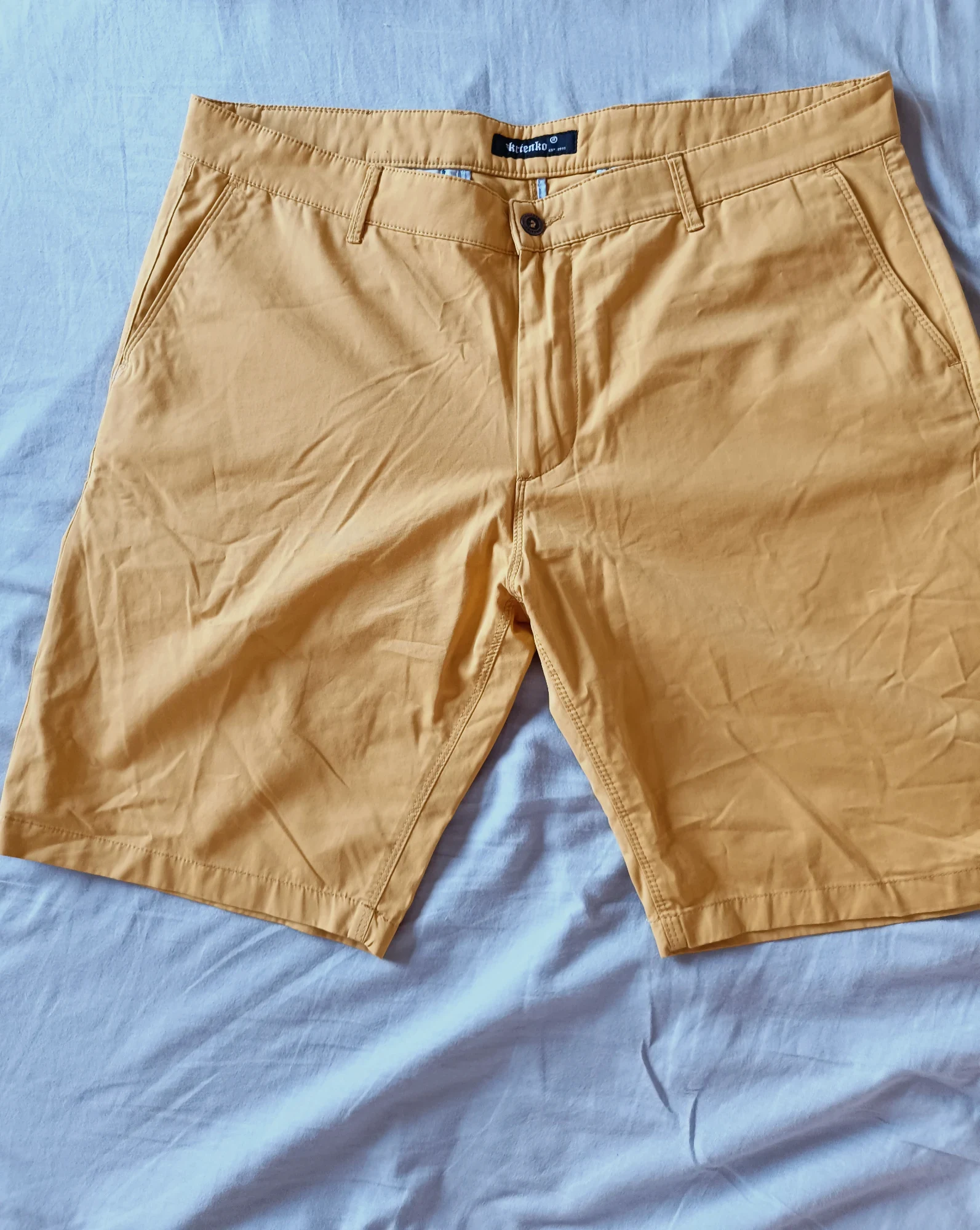 Pantalón corto chino Krienko mostaza – krienko – taille XXL